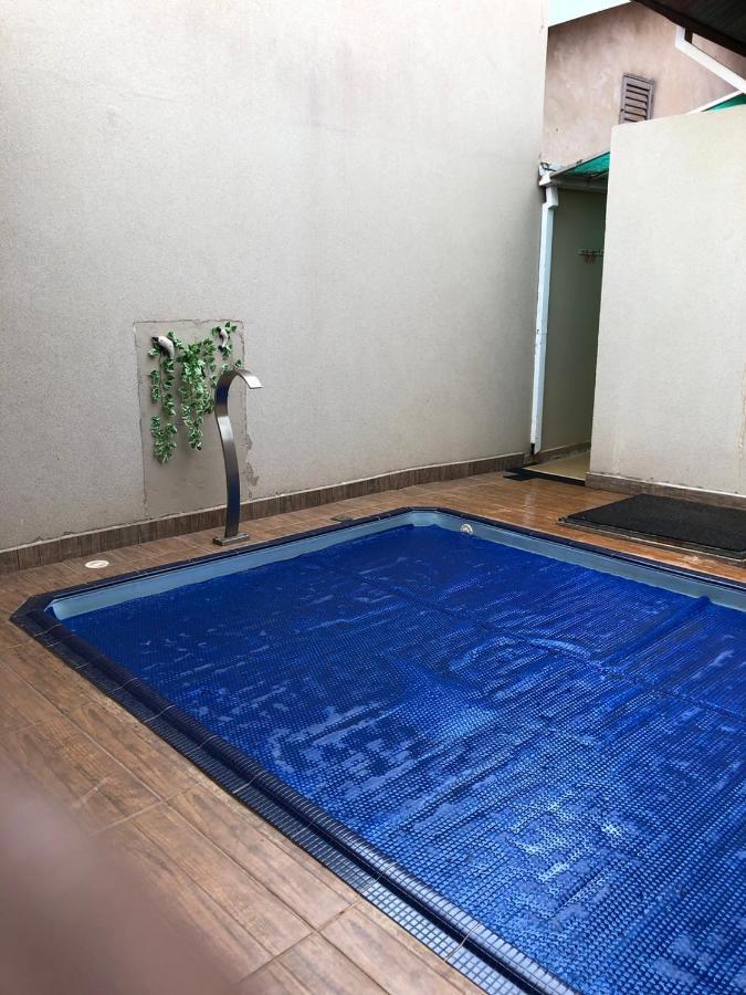 Вілла Casa Temporada Olimpia 8 Pessoas Com Piscina Екстер'єр фото